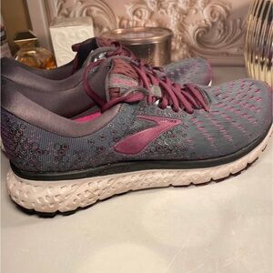 Brooks Women's Athletic Shoes - Gray and Purple